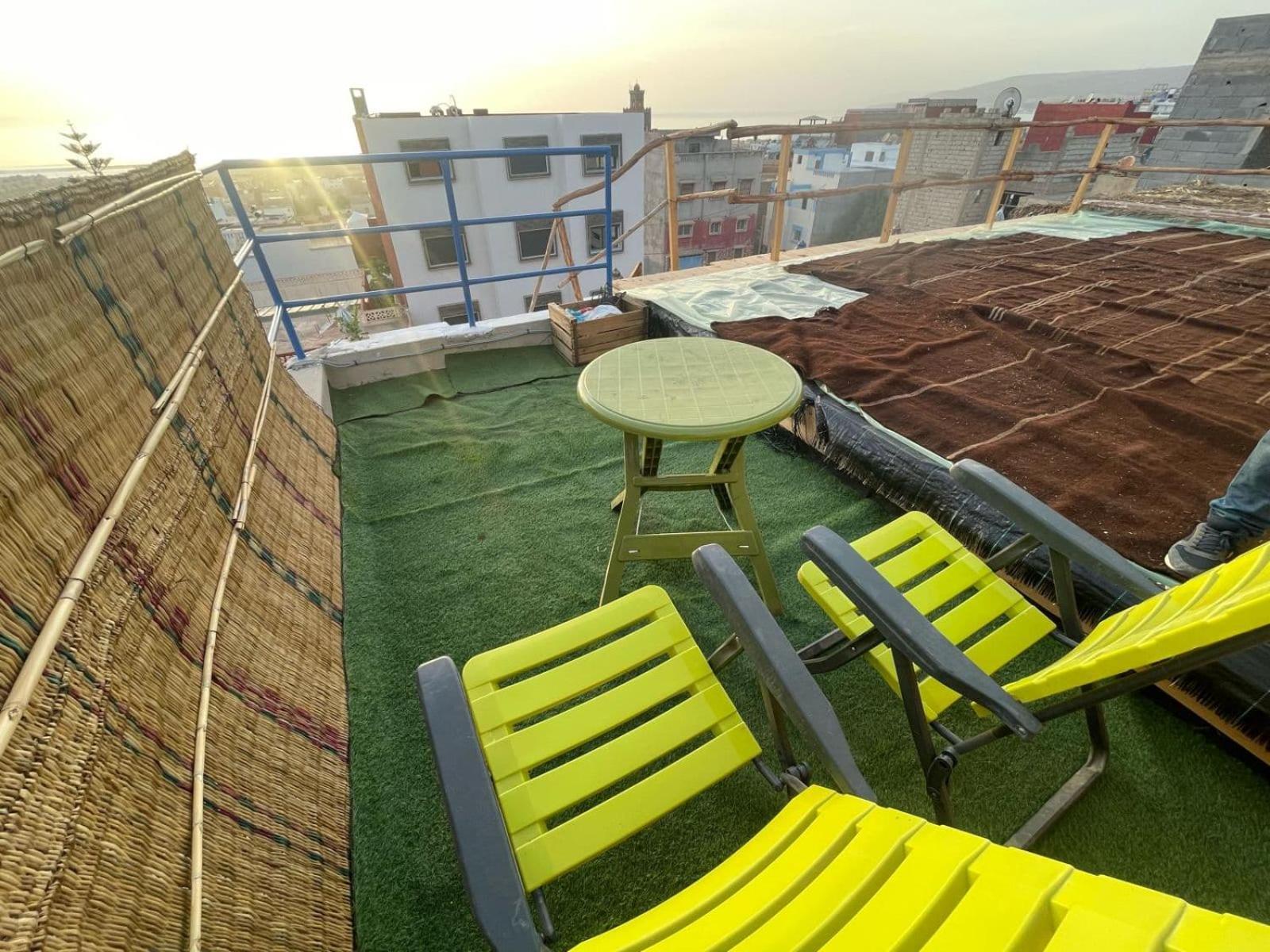 Albergue Heaven Surf Camp Tamraght Exterior foto